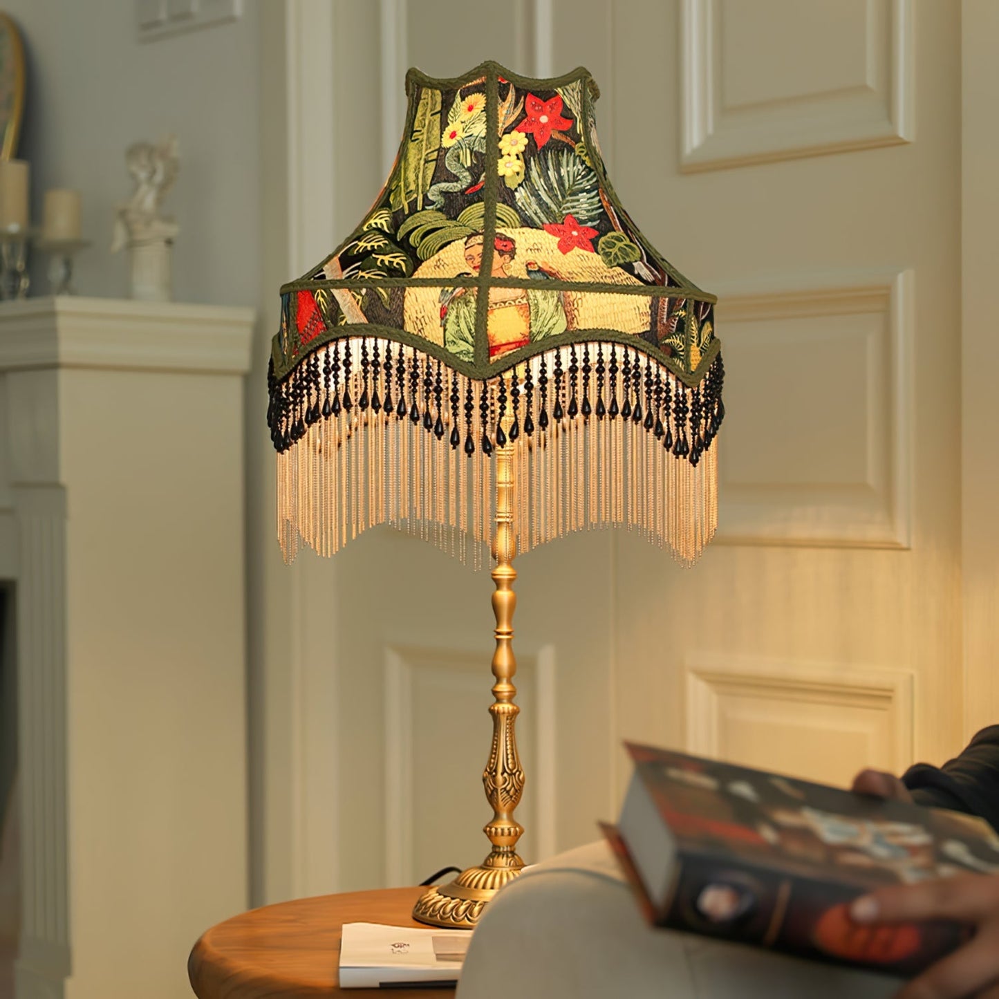VintageBloom - Tafel Lamp in Franse Bloemmotief met Franje
