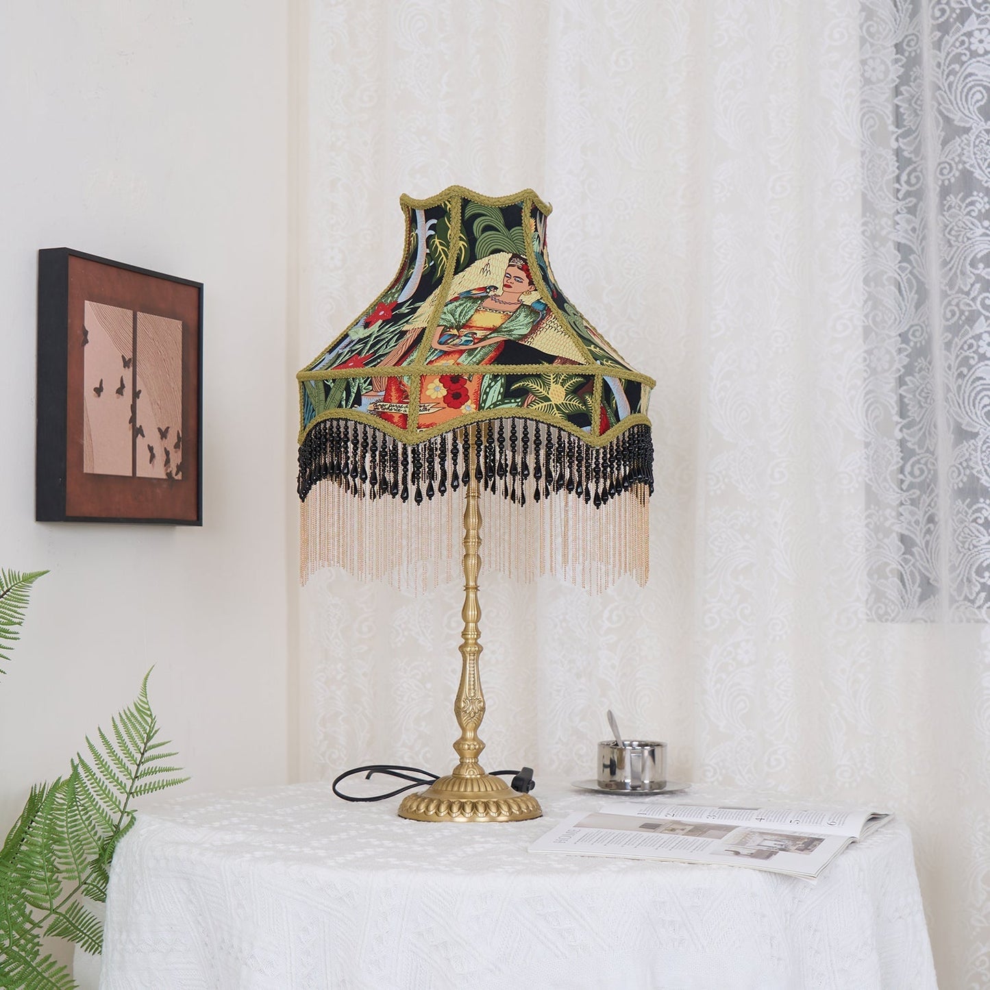 VintageBloom - Tafel Lamp in Franse Bloemmotief met Franje