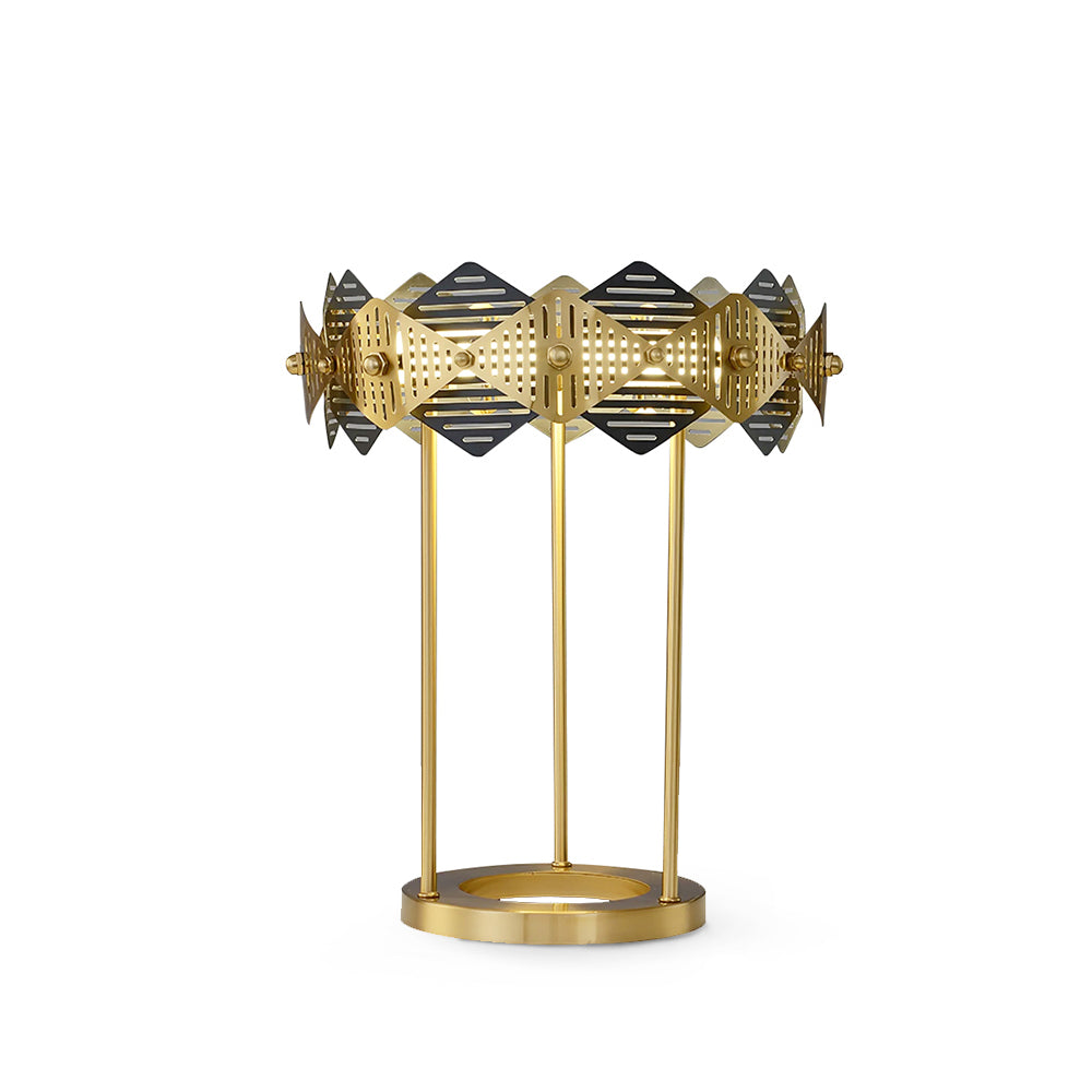 LuxeCrimson - Table Lamp with Timeless Design and Warm Red Elegance