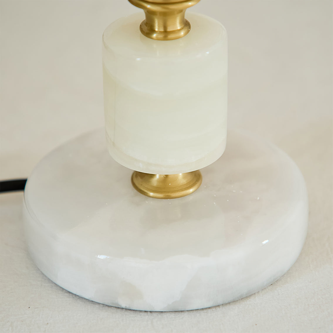 MarbleCharm – Rustic Table Lamp with Tassel Accent