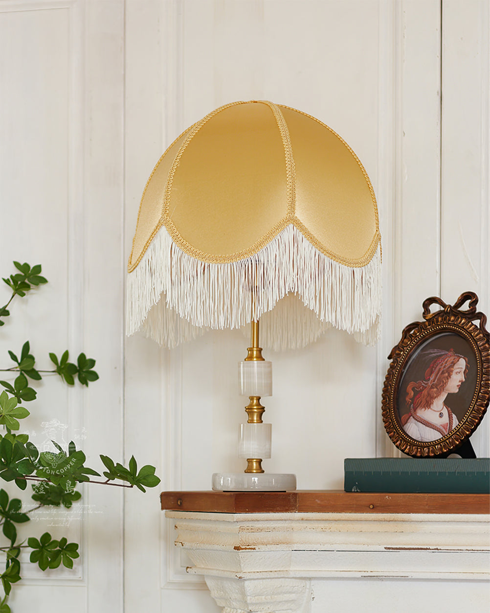 MarbleCharm – Rustic Table Lamp with Tassel Accent