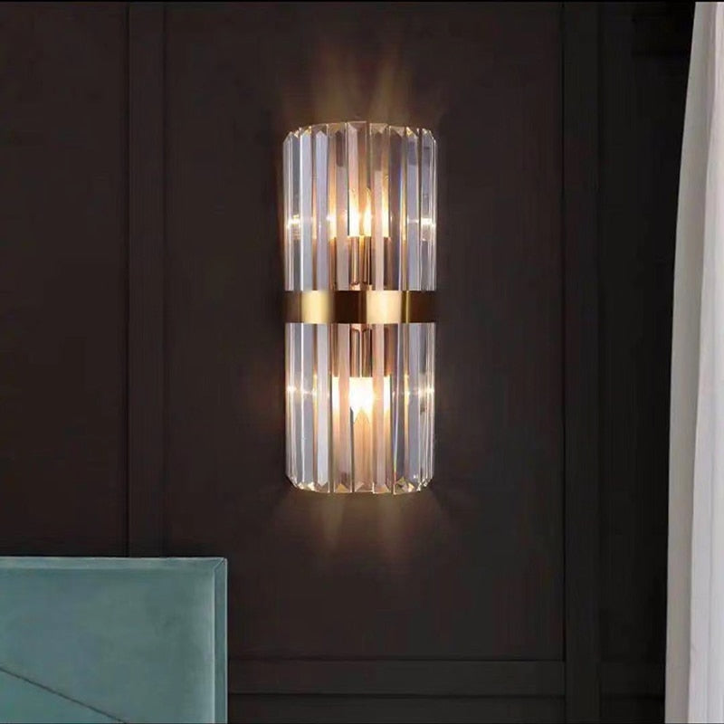 GoldenGleam – Elegante Applique da Parete in Oro con Luce Calda