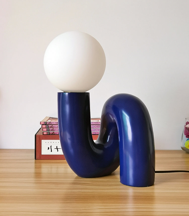 ItalicGlow – Elegant Desk Lamp with a Stylish Tilt