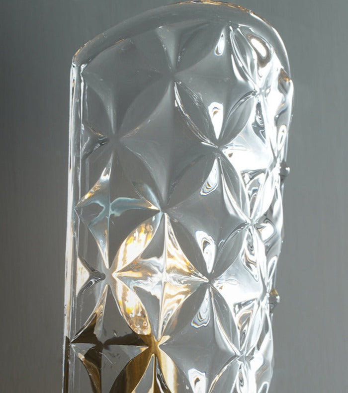 ClassicGlow - Nostalgic Wall Light
