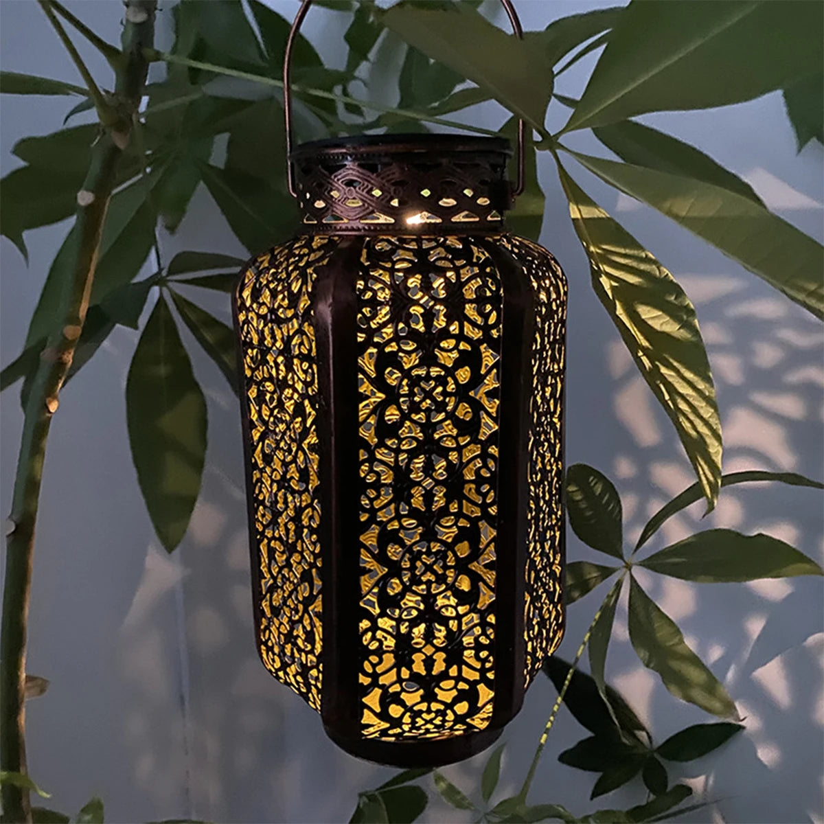 Vintage Iron Outdoor Solar Lantern - Decorative Garden Lantern Lights-2