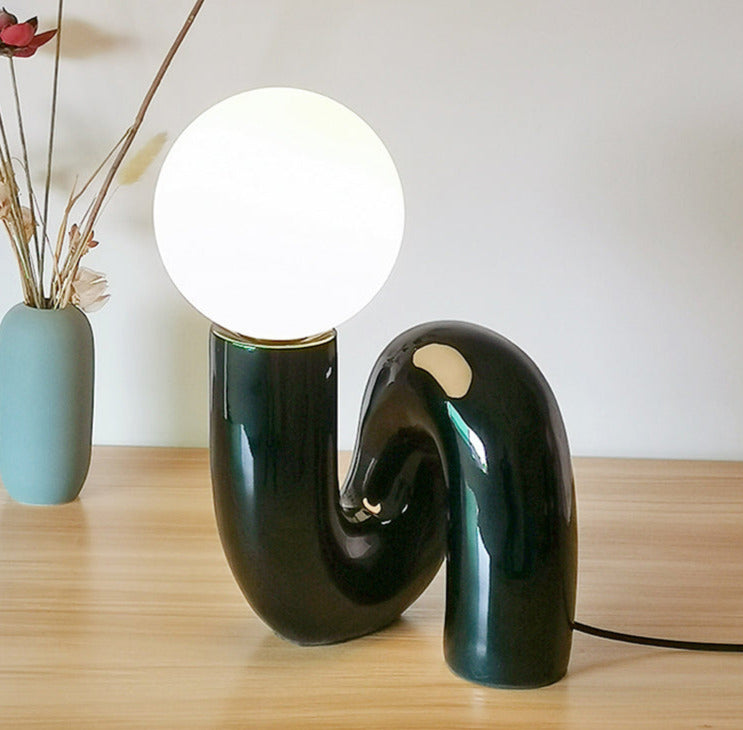 ItalicGlow – Elegant Desk Lamp with a Stylish Tilt