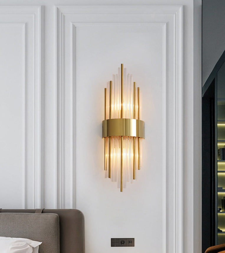RadiantCrown – Lámpara de pared de cristal dorado con construcción duradera