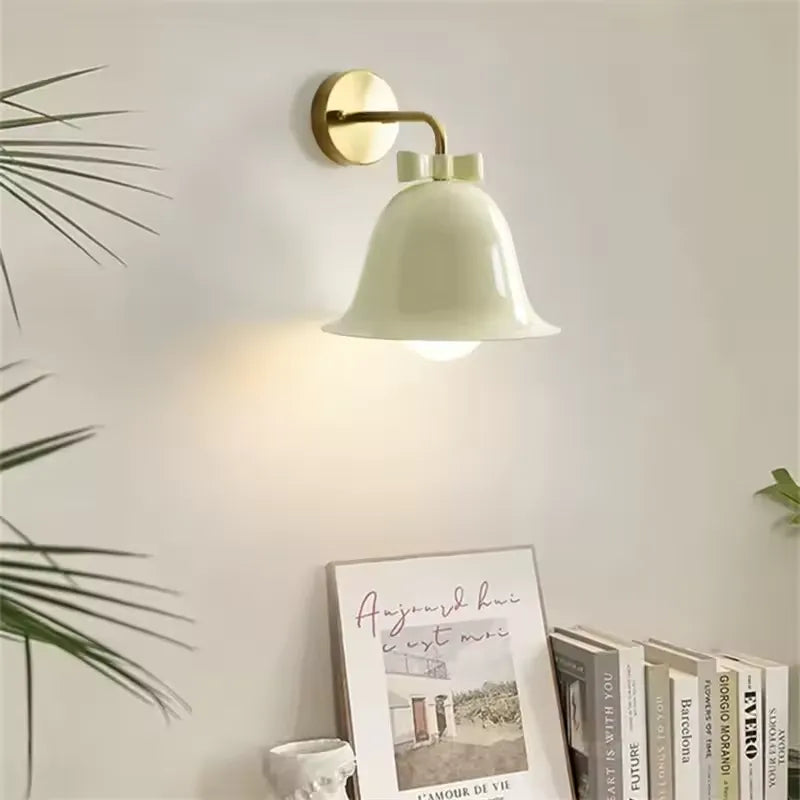 BellRing – Lampada da Parete Elegante