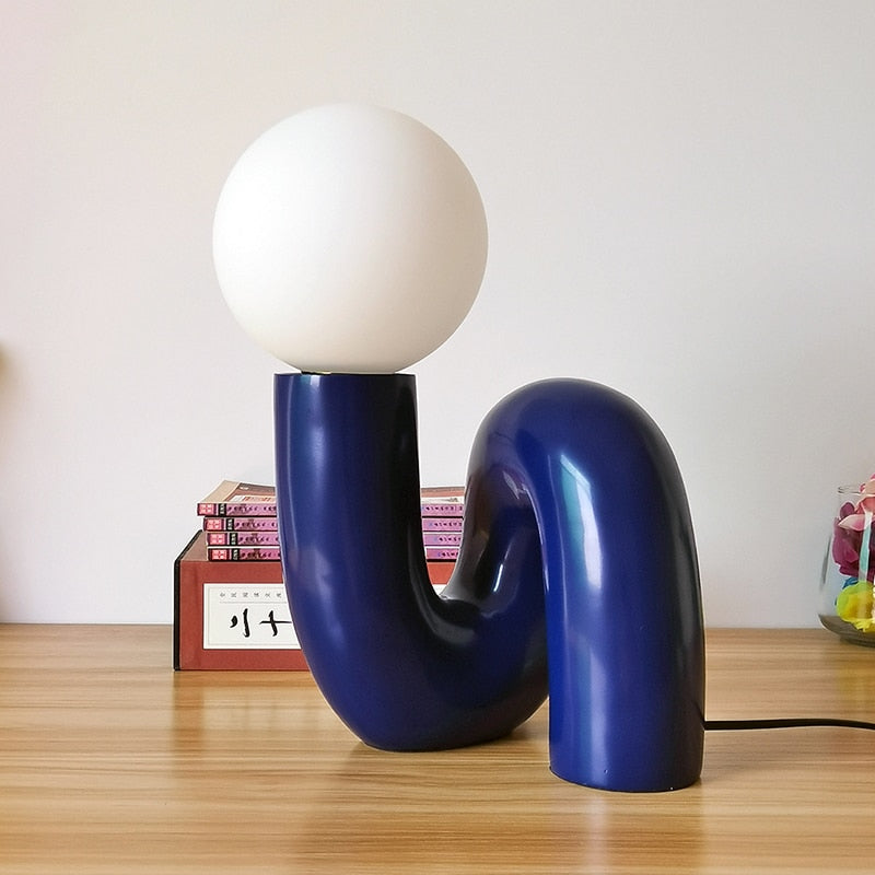 ItalicGlow – Elegant Desk Lamp with a Stylish Tilt