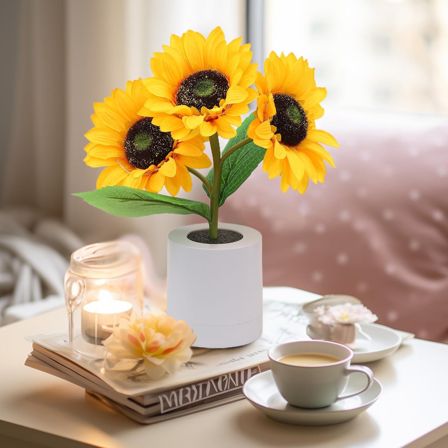 BloomBright - Sunflower Inspired Table Lamp