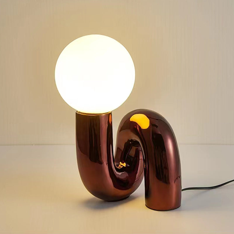 ItalicGlow – Elegant Desk Lamp with a Stylish Tilt