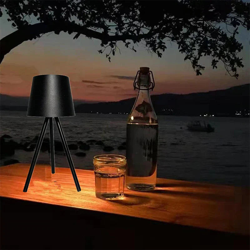 BrightNest - Zeitgenössische Lampe mit flexiblem Ständer