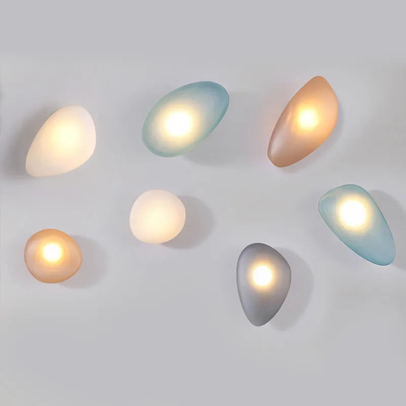 GlamGlow – Kolorowa Lampa Ścienna z Artystycznym Akcentem