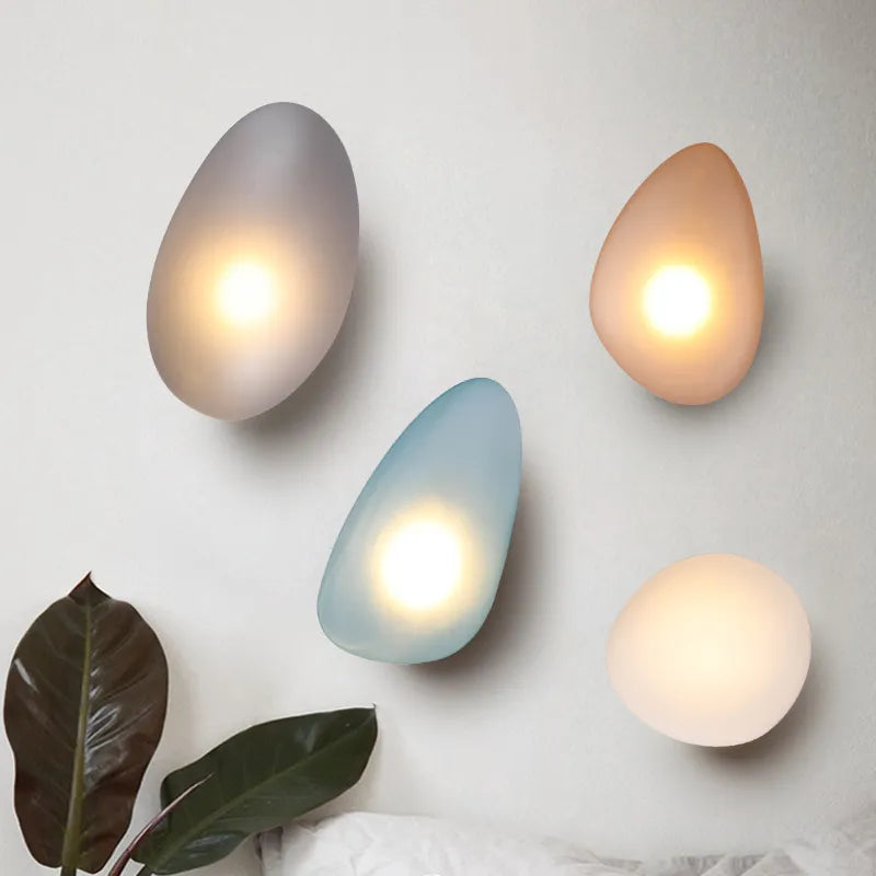 GlamGlow – Kolorowa Lampa Ścienna z Artystycznym Akcentem