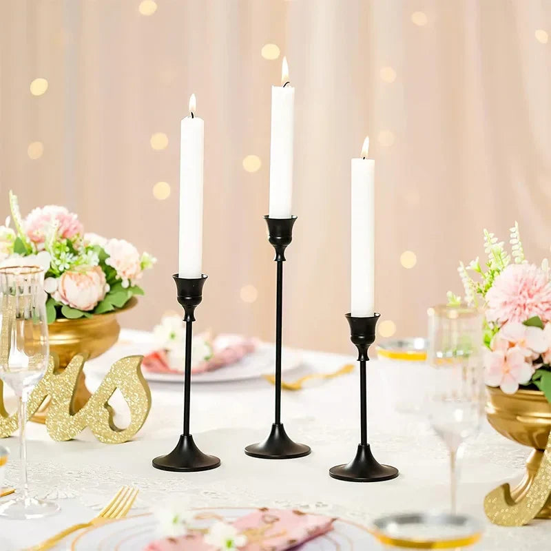 DreamLight – Elegantes Portavelas Dorados