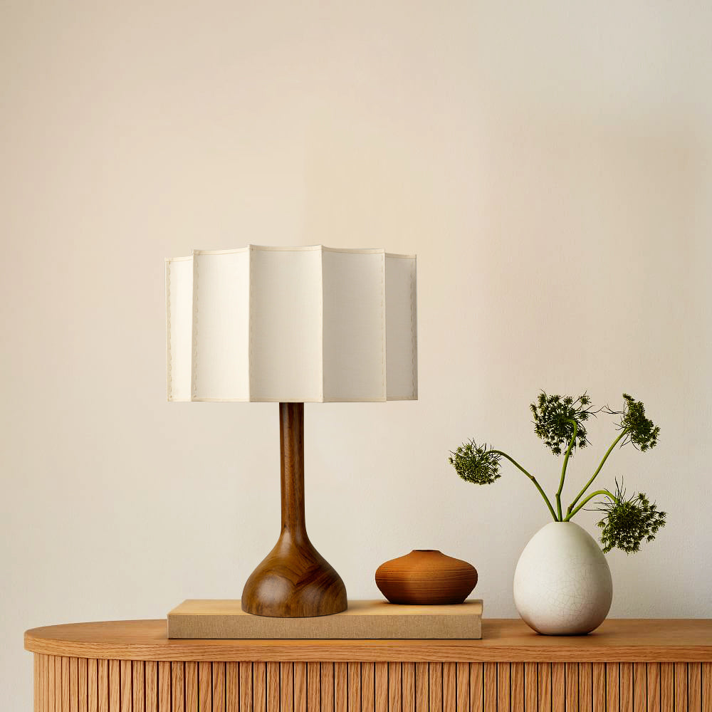 GlowNest – Lampada da Tavolo Elegante con Atmosfera Calda