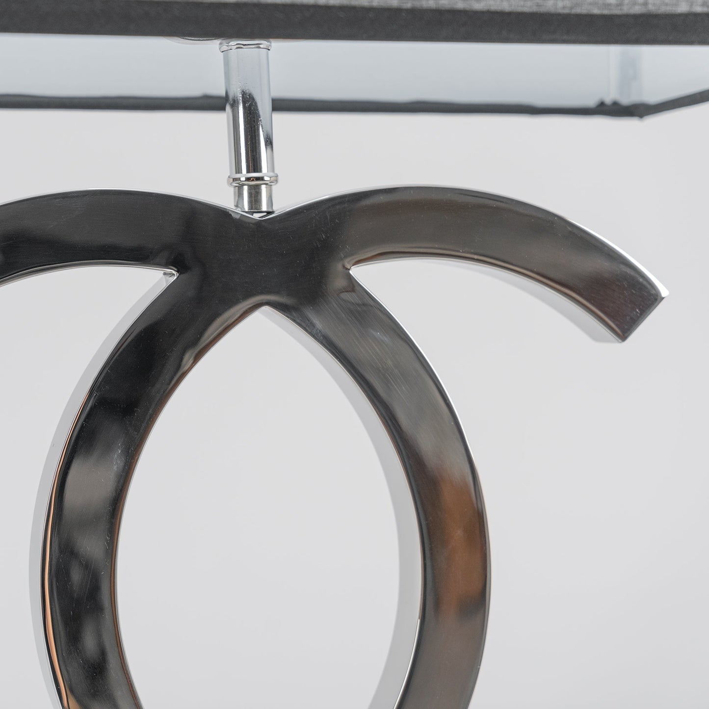 LuxeGlow – Modern Stainless Steel Table Lamp