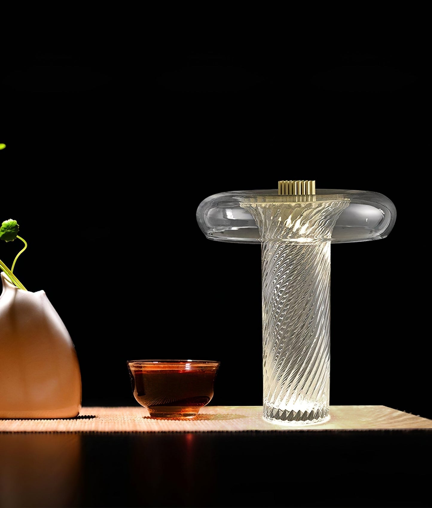 LuxeStars - Table Lamp with Starry Design and Cozy Illumination