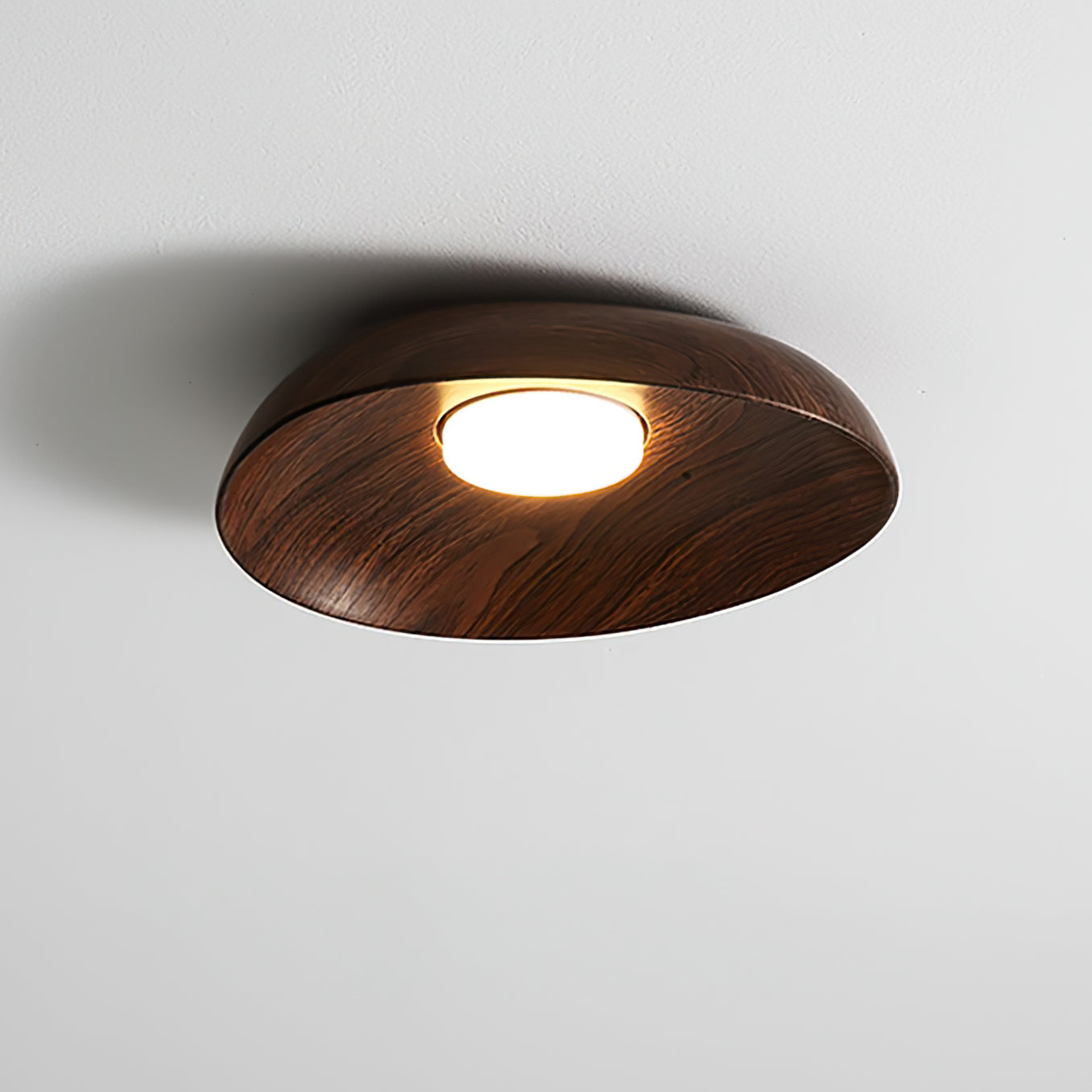 MinimalLuxe - Deckenleuchte mit einfachem Design und warmem Licht