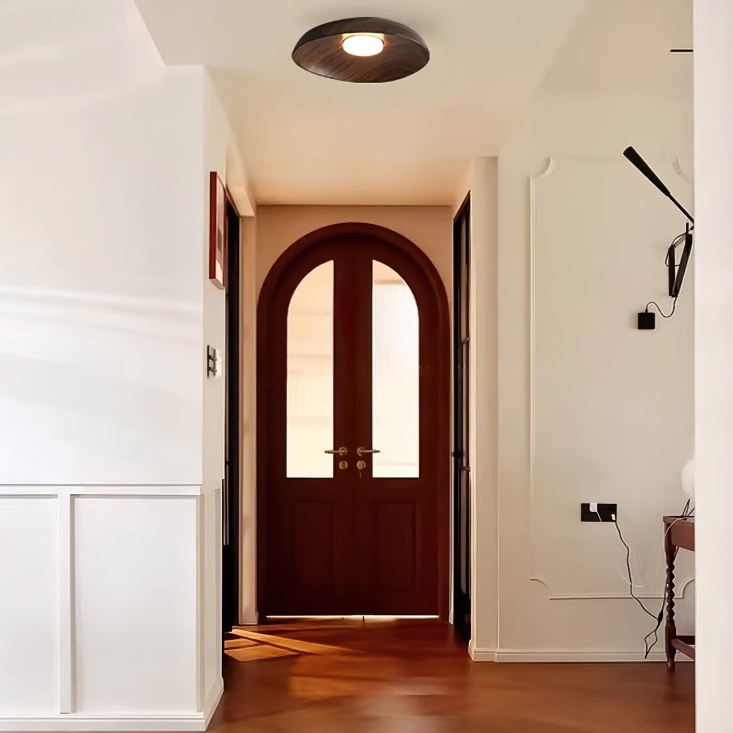 MinimalLuxe - Deckenleuchte mit einfachem Design und warmem Licht