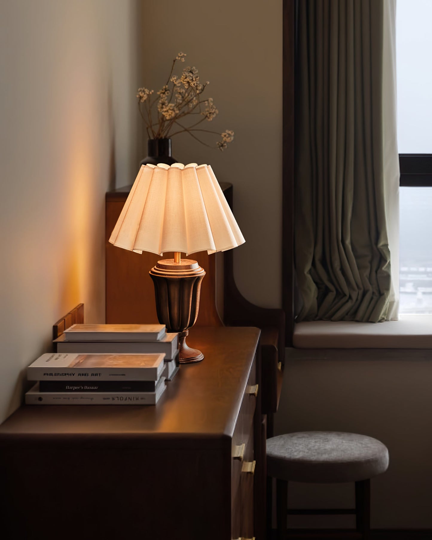 BradleyLuxe - Modern Lamp