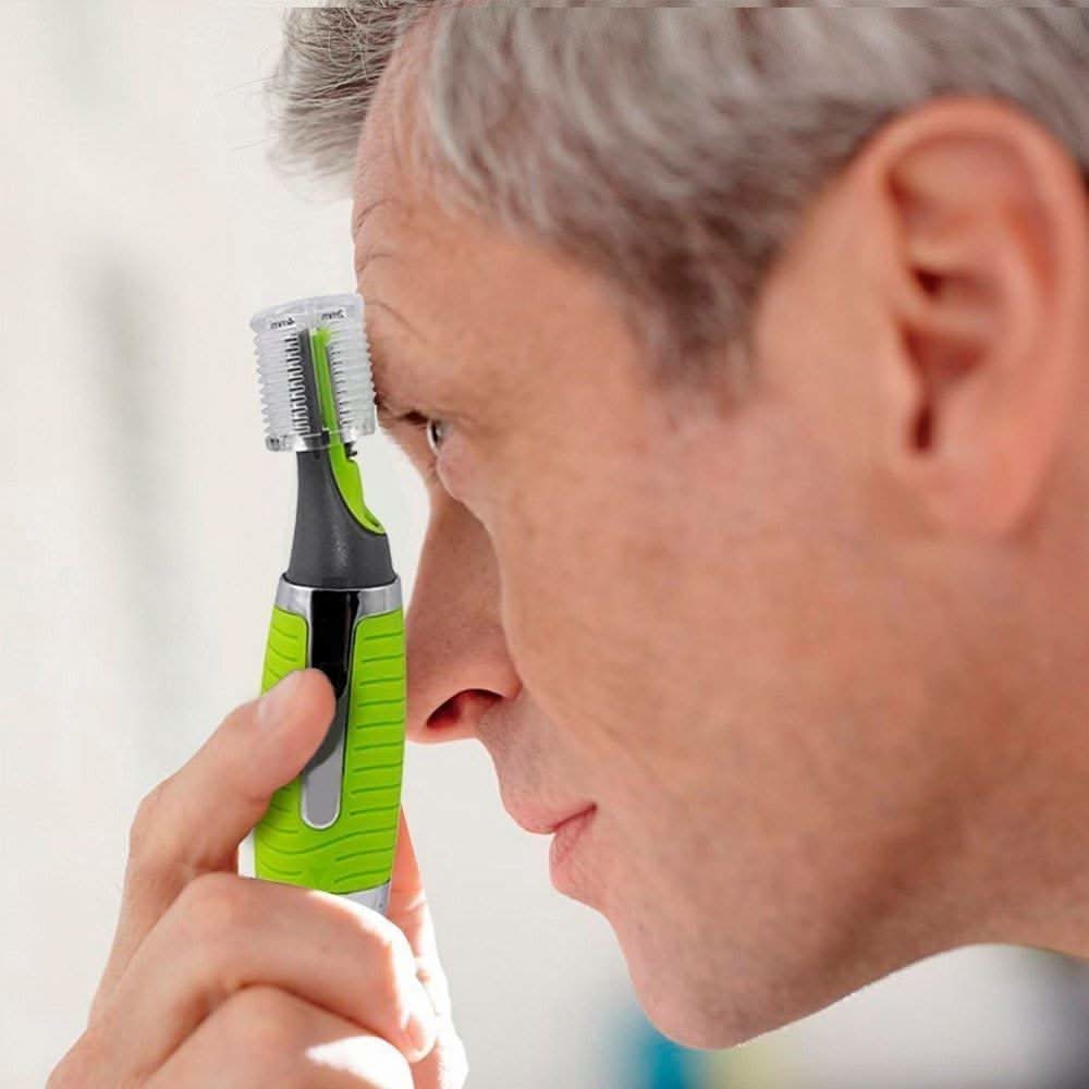 Trimmaster – Precise nose & ear trimmer with LED light for gentle hair removal 4