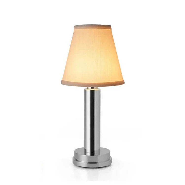 GleamGlow – Modern Brass Table Lamp