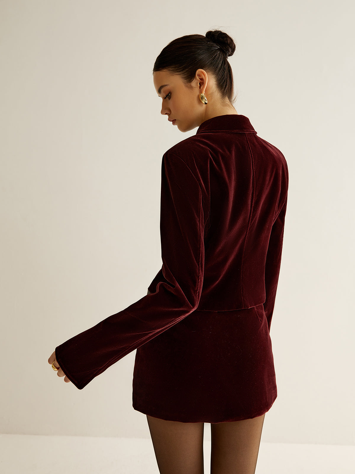 Velvet Lapel Short Blazer 5