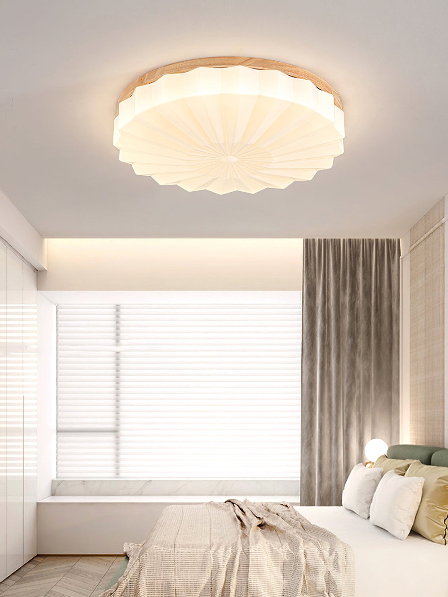 VennerAura - Stylish Ceiling Fixture
