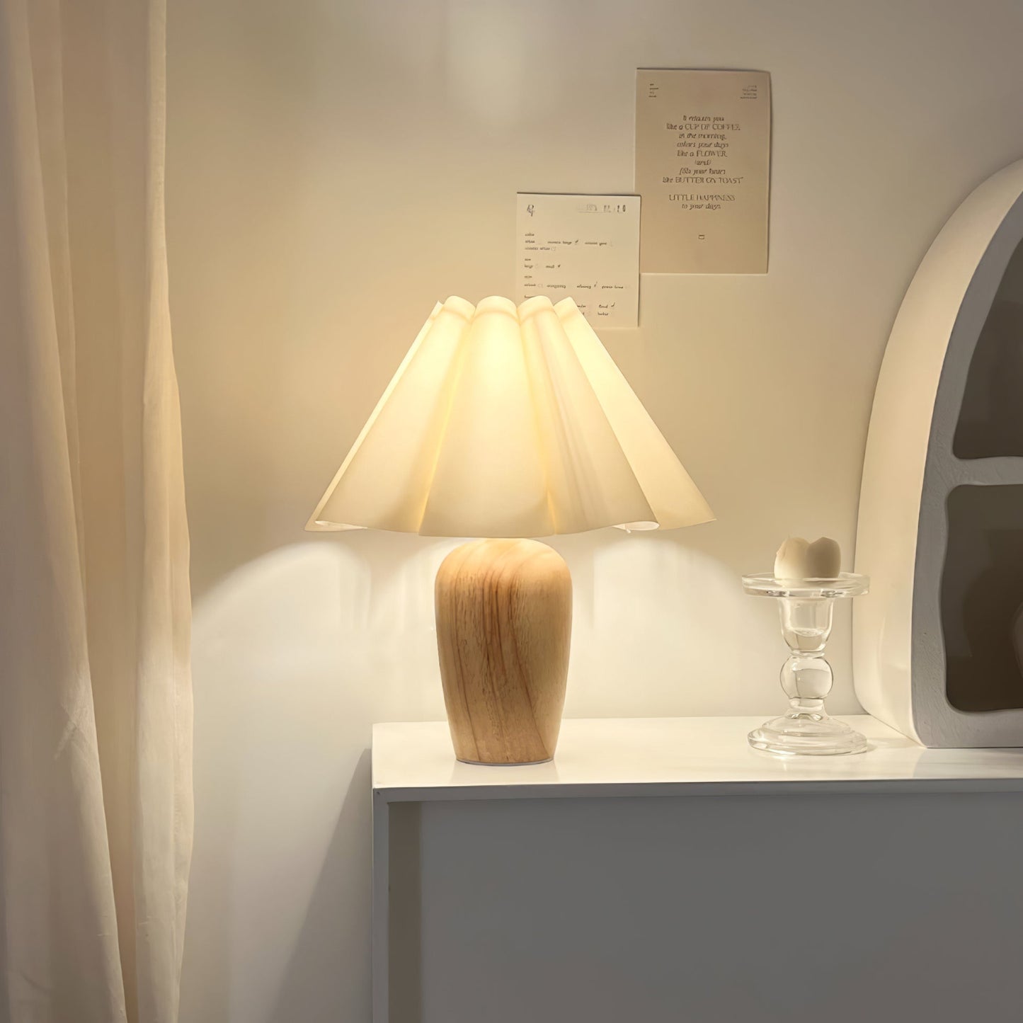 ChicGlow – Velvet Pleated Table Lamp with Wooden Stand