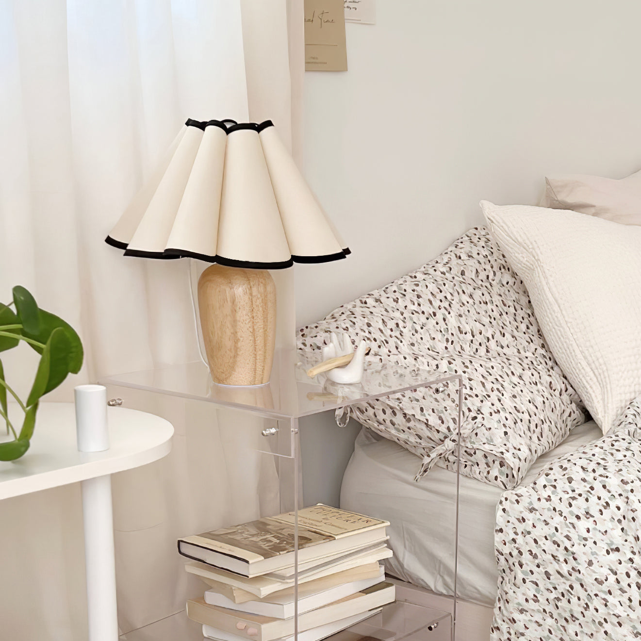 LuxFold – Vintage Inspired Woven Lamp