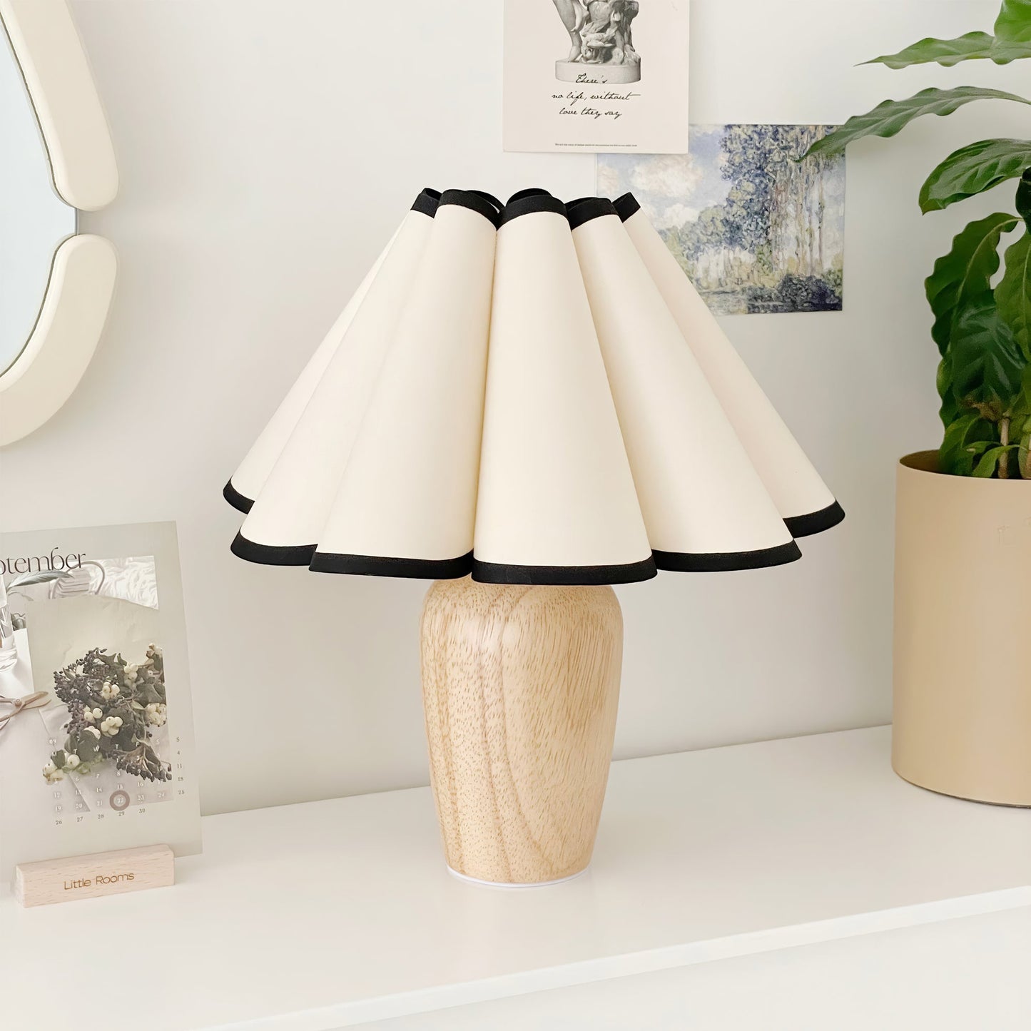 LuxFold – Vintage Inspired Woven Lamp