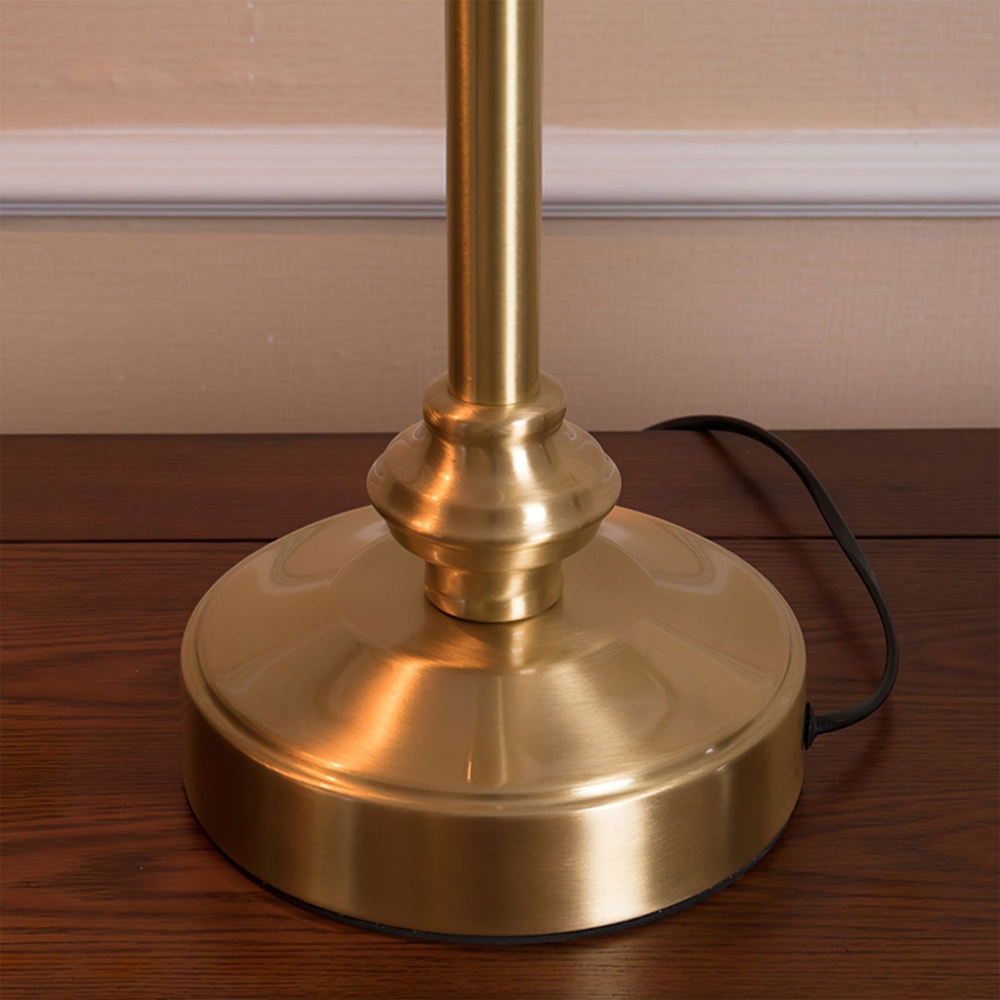 VividGleam - Table Lighting