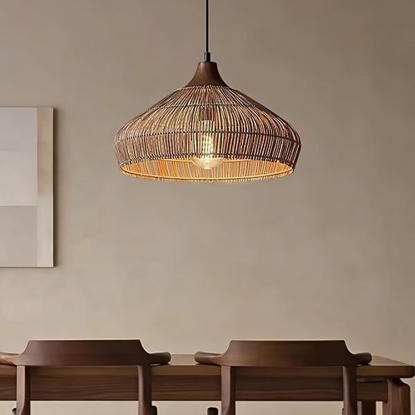 WovenGlimmer - Lampa wisząca z rattanu