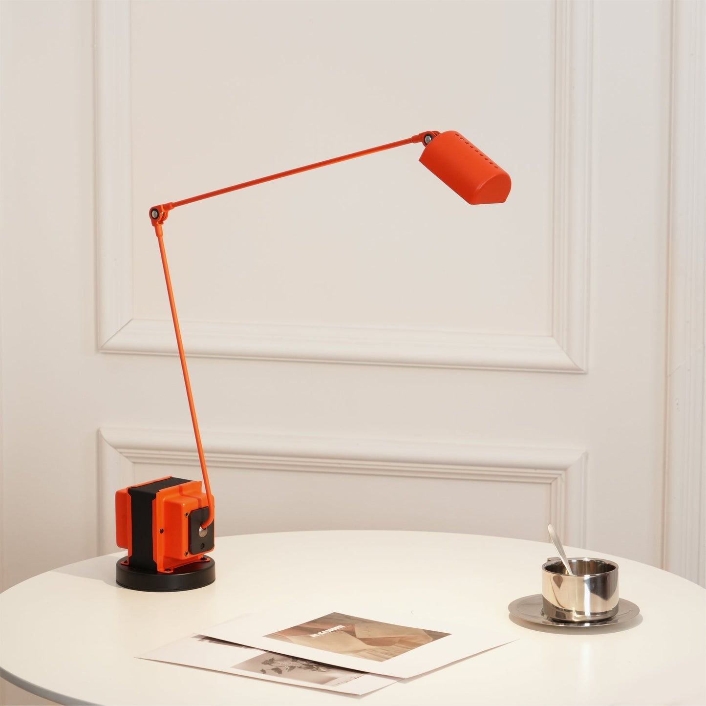 ZalenaShine - Modern Table Light