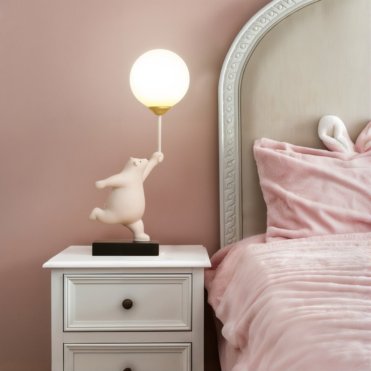 CuddleBear - Table Lamp with Cute Bear Design and Cozy Light
