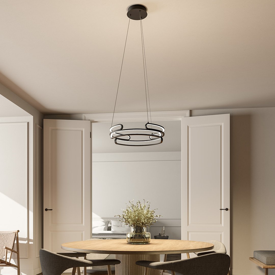 MetalAura - Sophisticated Hanging Lamp