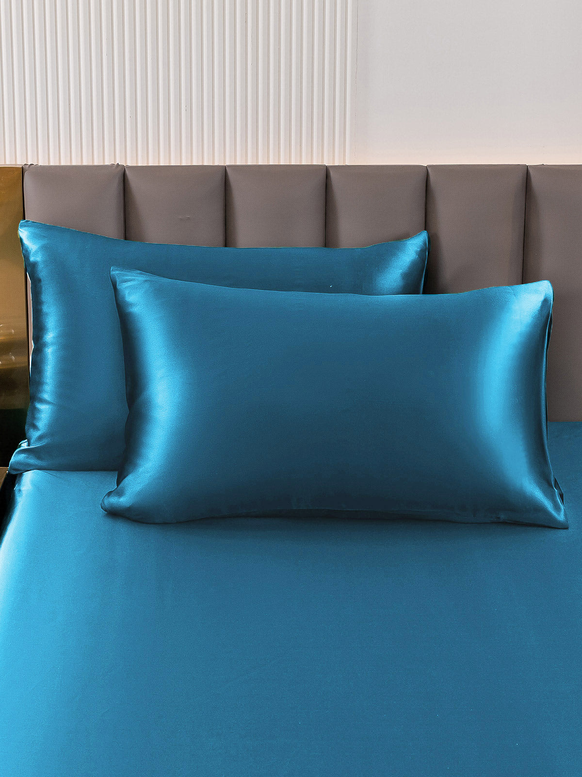 DreamSilk - 2-Pack Mulberry Silk Pillowcases with Hidden Zipper Closure