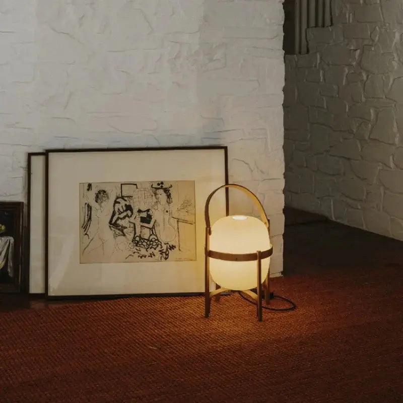 NatureLuxe - Wooden Light Table Lamp