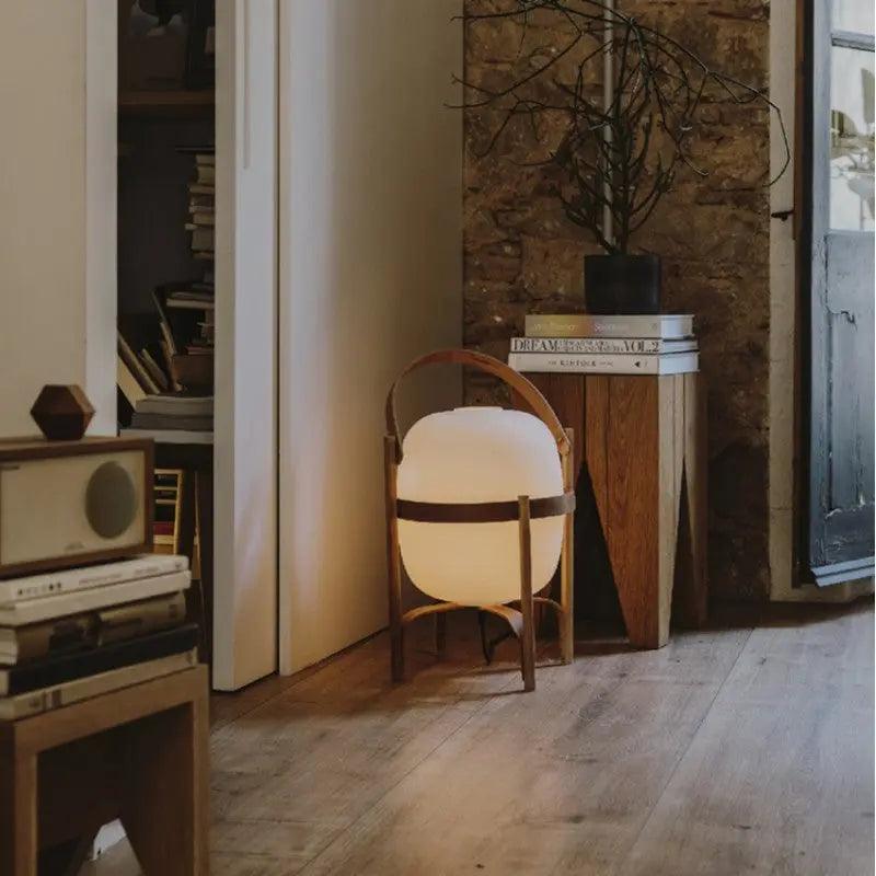 NatureLuxe - Wooden Light Table Lamp