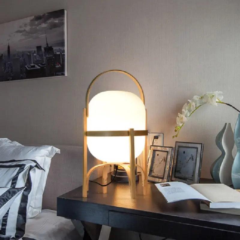 NatureLuxe - Wooden Light Table Lamp