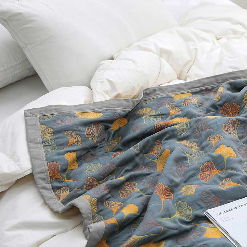 LeafNest - Soft Cotton Bed Linen with Leaf Motif