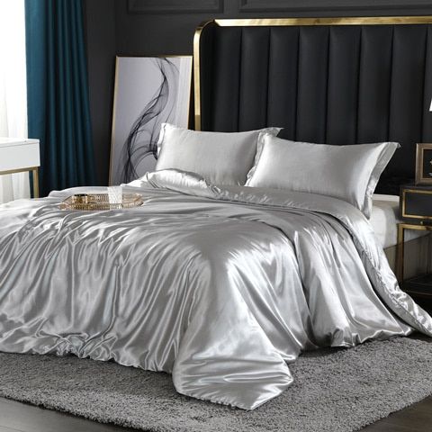 SilkenDream - Luxury 4-Piece Satin Bedding Set