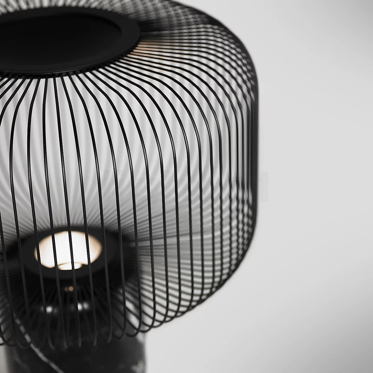 KeshiBeam - Elegant Table Lamp with Sleek Base and Subtle Glow