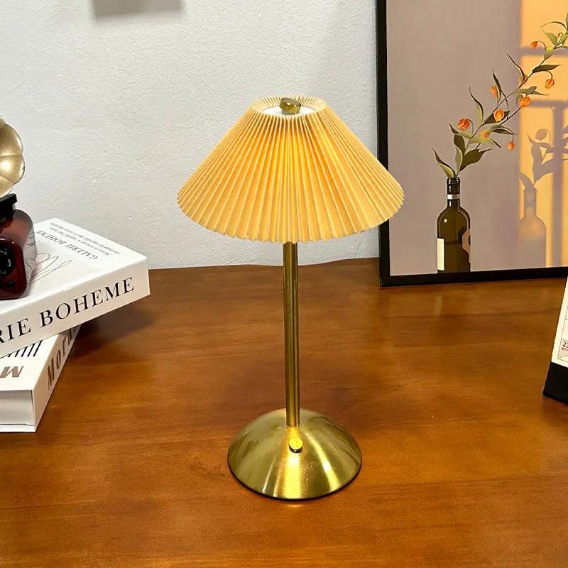 LumaNord - Retro Scandinavian Table Lamp
