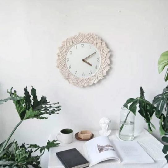 BohèmeTick - Chic Macrame Clock