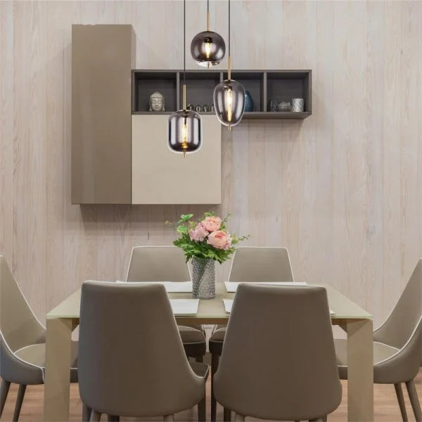 ShadowLuxe - Luz Elegante con un Aspecto Versátil