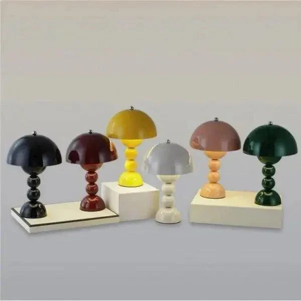FlowerLume - Stylish Floral Nordic Table Lamp