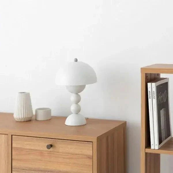 FlowerLume - Stylish Floral Nordic Table Lamp