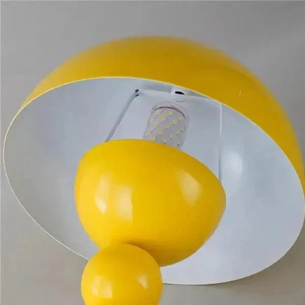 FlowerLume - Stylish Floral Nordic Table Lamp